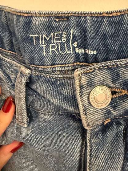 Time and Tru Crop Jean